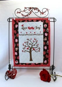 Love Joy Mini Quilt (7×12)