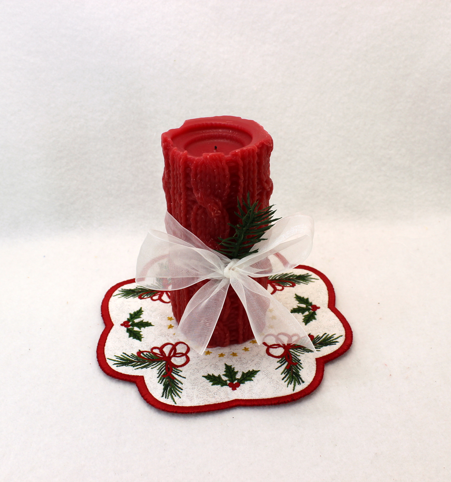 Christmas Candles-2 Light Fill Embroidery Design Pattern