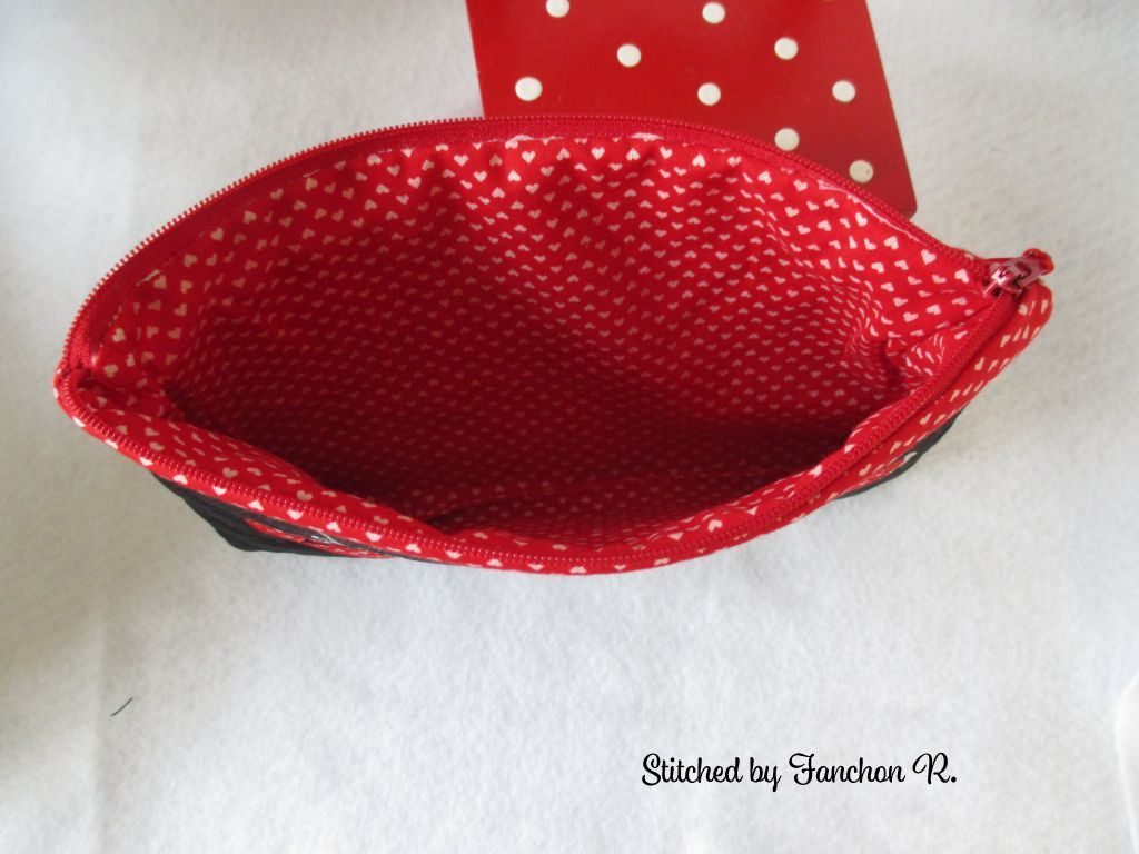Heart Zippered Bag (6×10) · Oma's Place