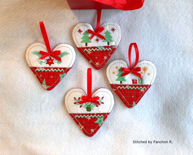 Details about    Stuffed Christmas Ornament Heart with a Greeting Card Prim Christmas Home Decor 